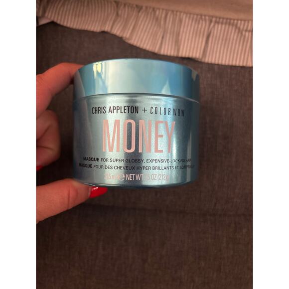 Nwt- Chris Appleton + Color Wow Money Masque
Deep hydrating hair treatment - Picture 4 of 4